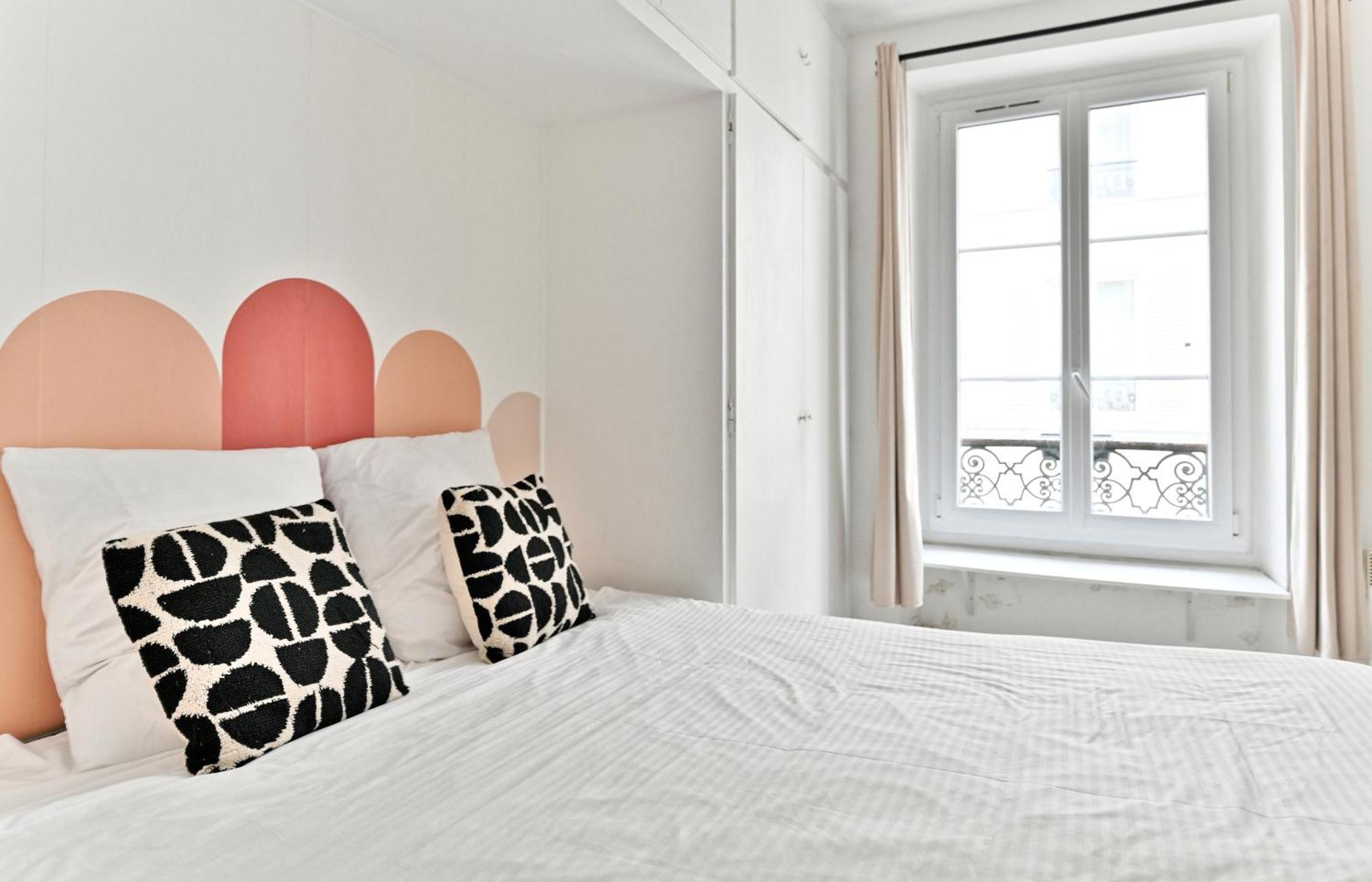 Appartement 2 Pieces #Toureiffel #Invalides パリ エクステリア 写真